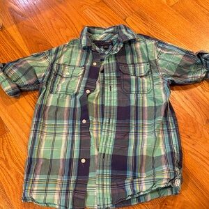 Tommy Hilfiger button down boy shirt size small or 6/7
